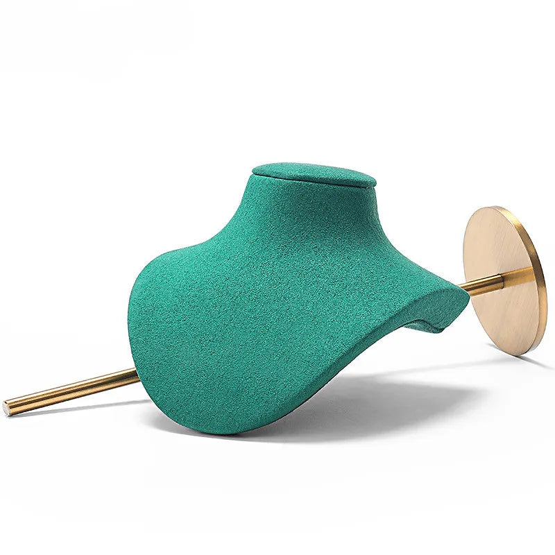 Présentoir Collier Métal Portrait Fenêtre Verte
