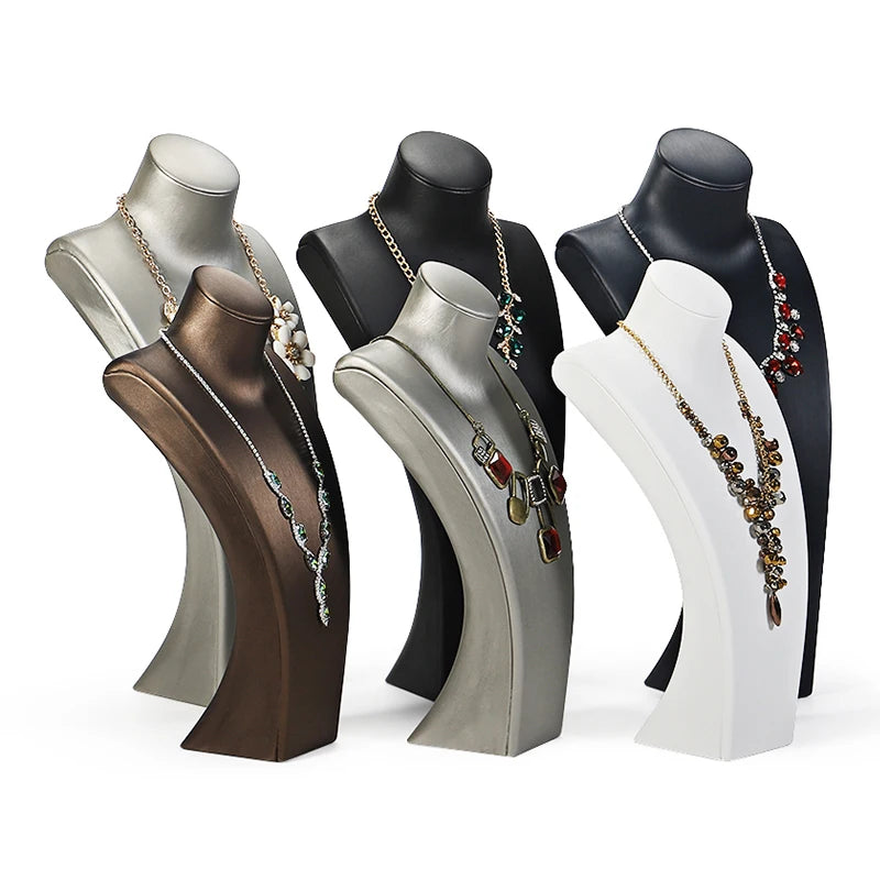 Buste Cou Cuir Blanc Mannequin Pendentif