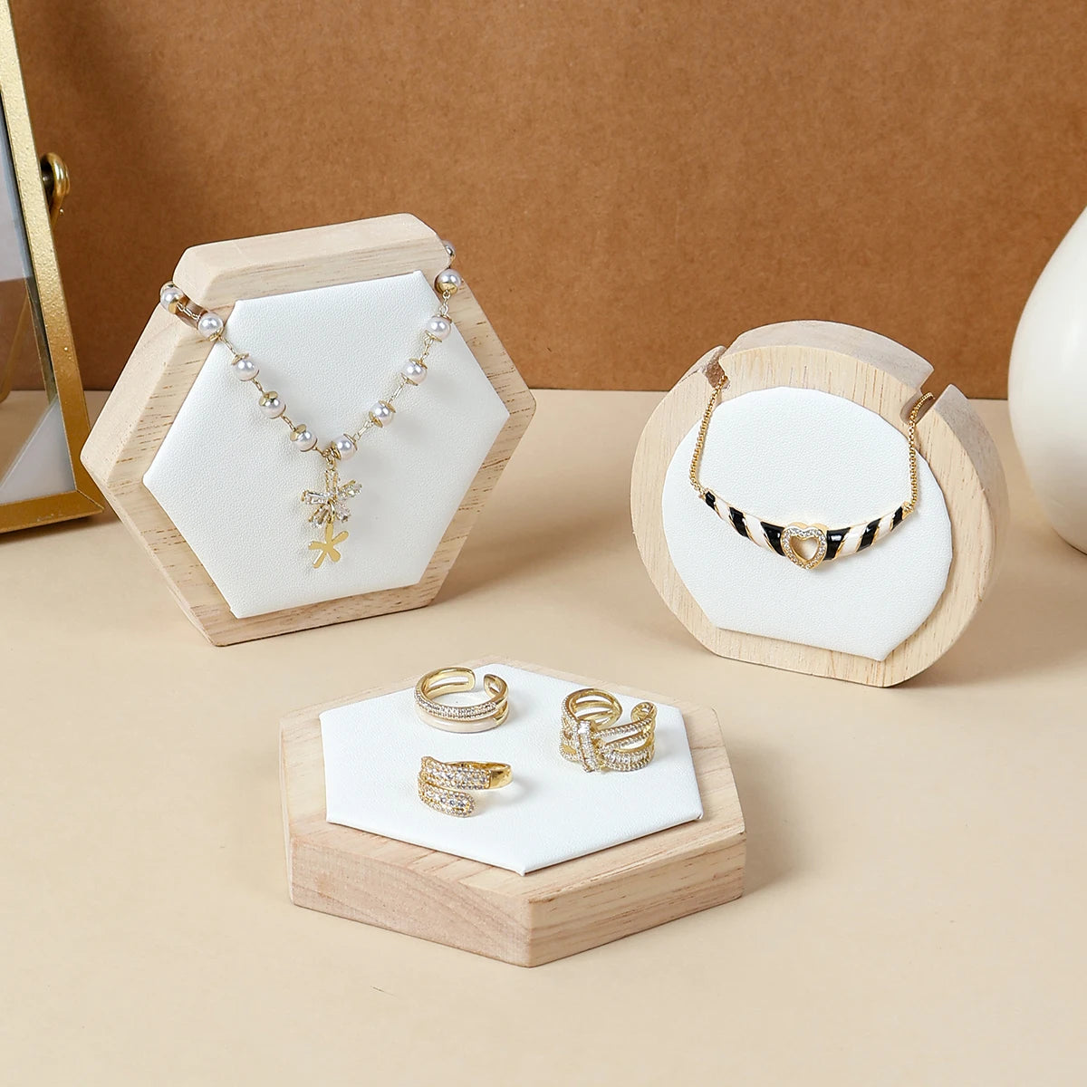 Presentoir Bracelet Collier Bois Blanc Multi-formes