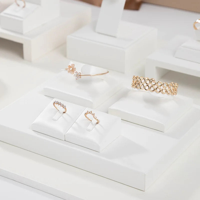 Présentoir Bijoux Cuir Vitrine Pro