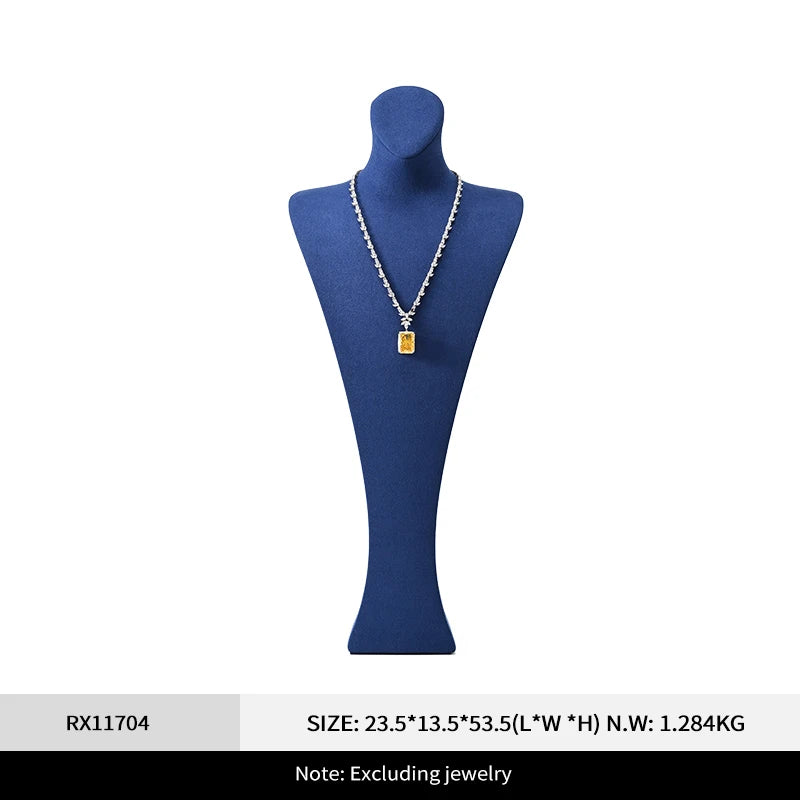 Buste Collier Cuir Poitrine Portrait Premium