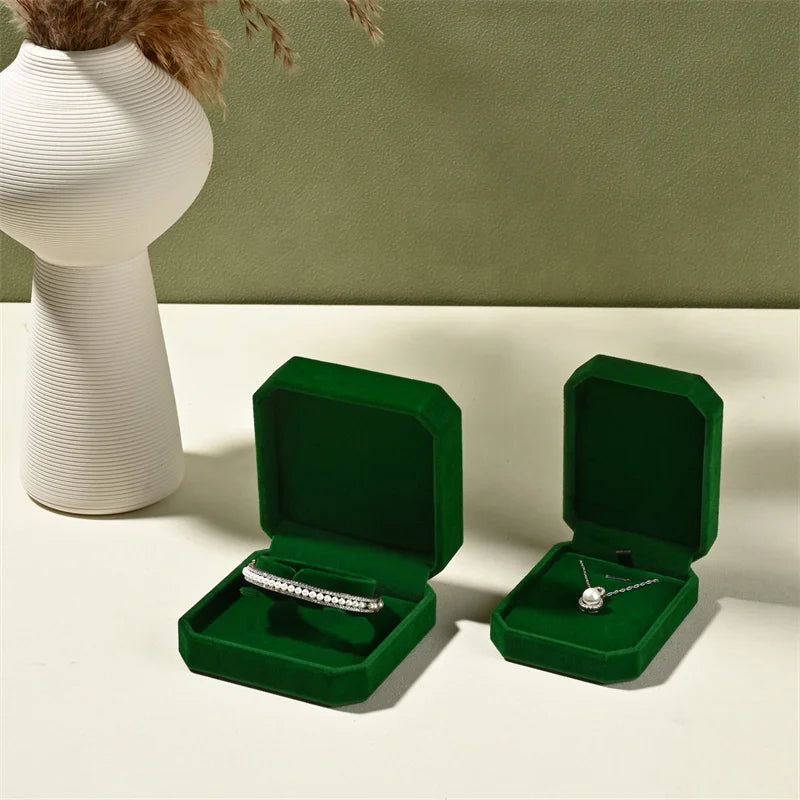 Boite Bagues Velours Vert Pierres Précieuses Premium