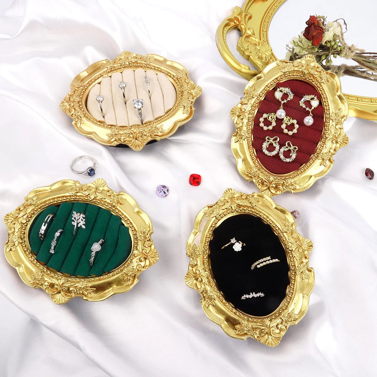 Plateau Bague Velours Vintage Boucles