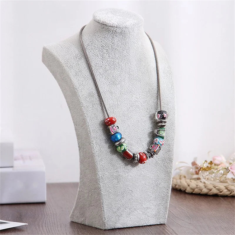 Buste Collier Intermédiaire