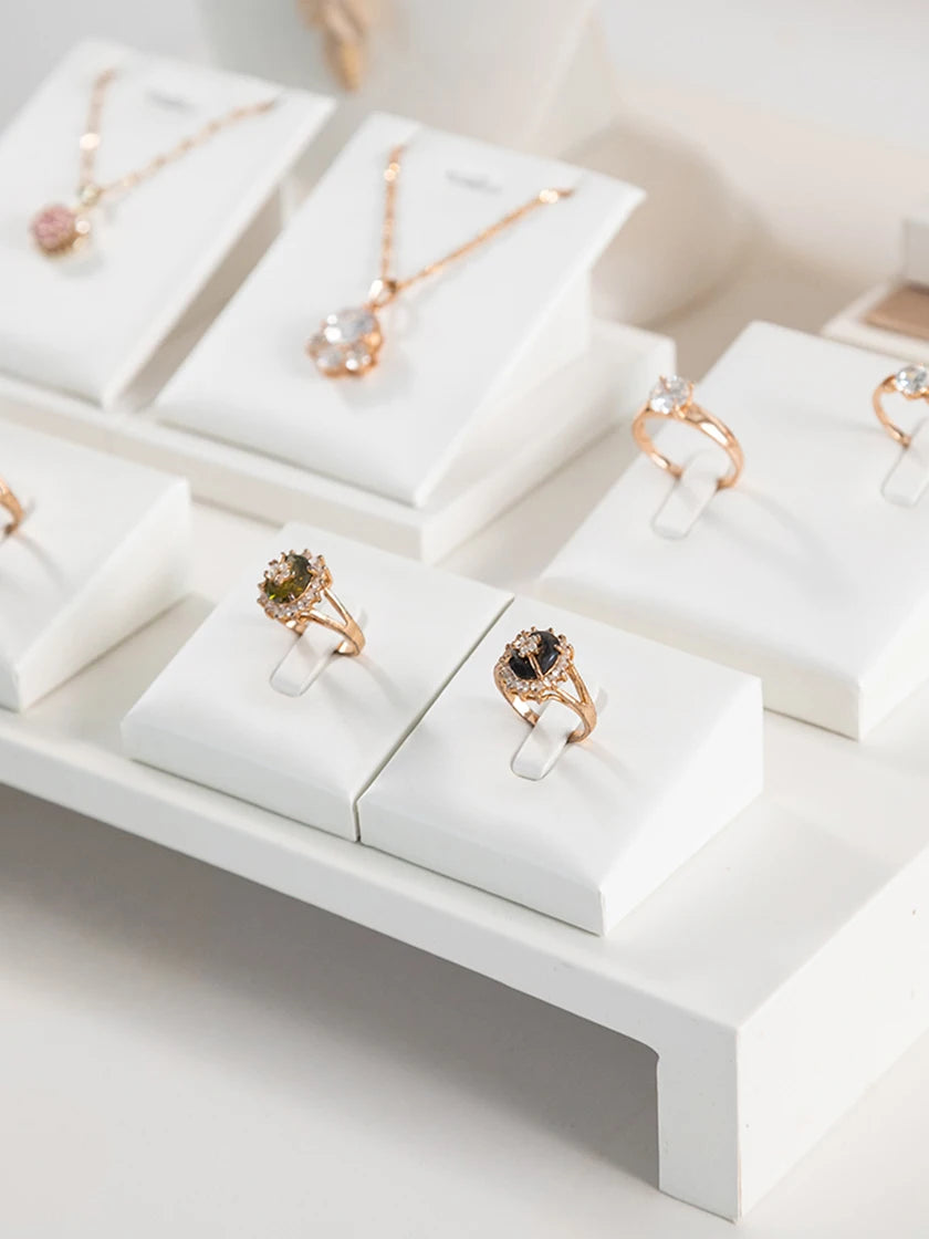 Présentoir Bijoux Cuir Blanc Multifonction