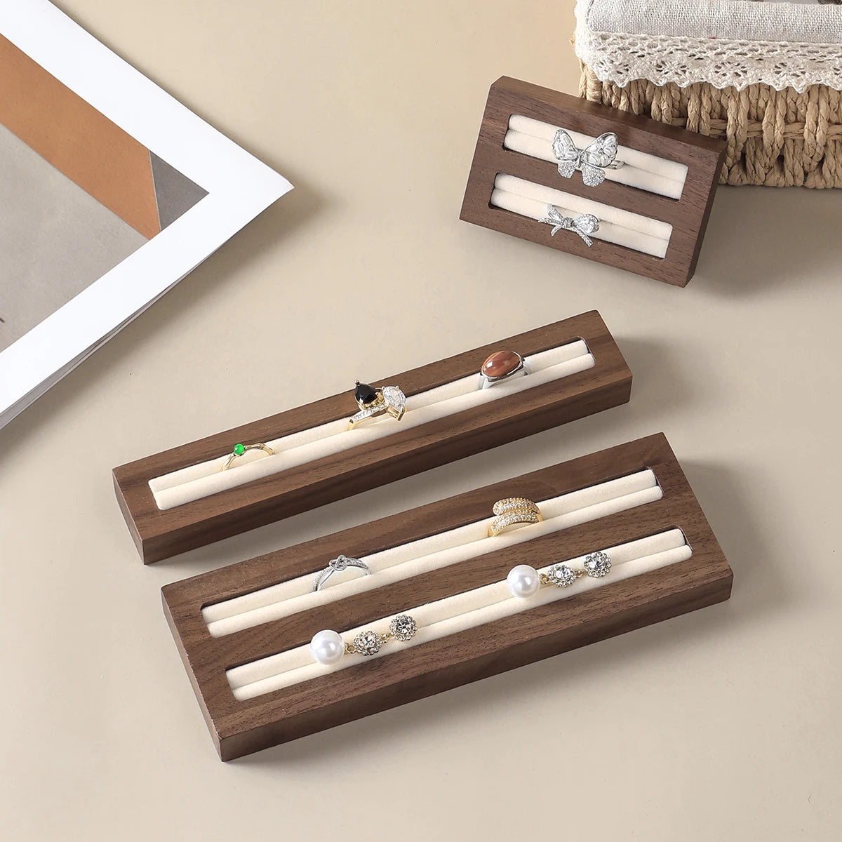 Plateau Bague Bois Noyer Decoratif Multi-niveaux