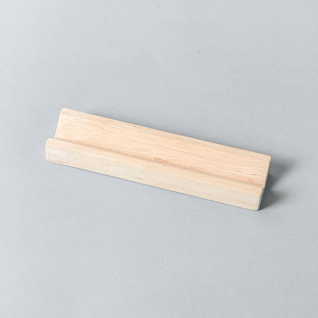Présentoir bague bois à rainure – grand modèle seul, vue de face