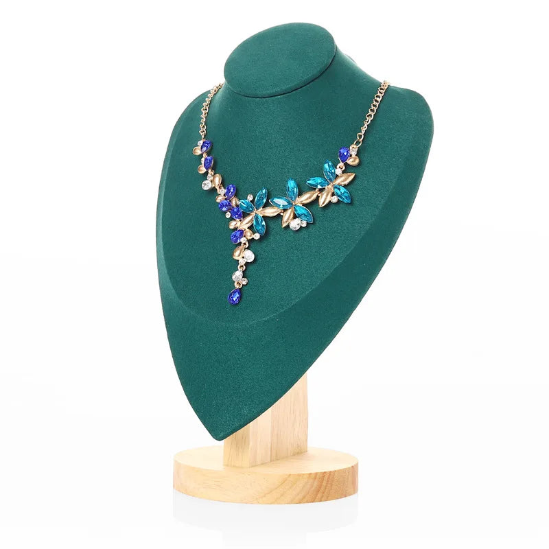 Buste Collier Velours Bambou Spectacle