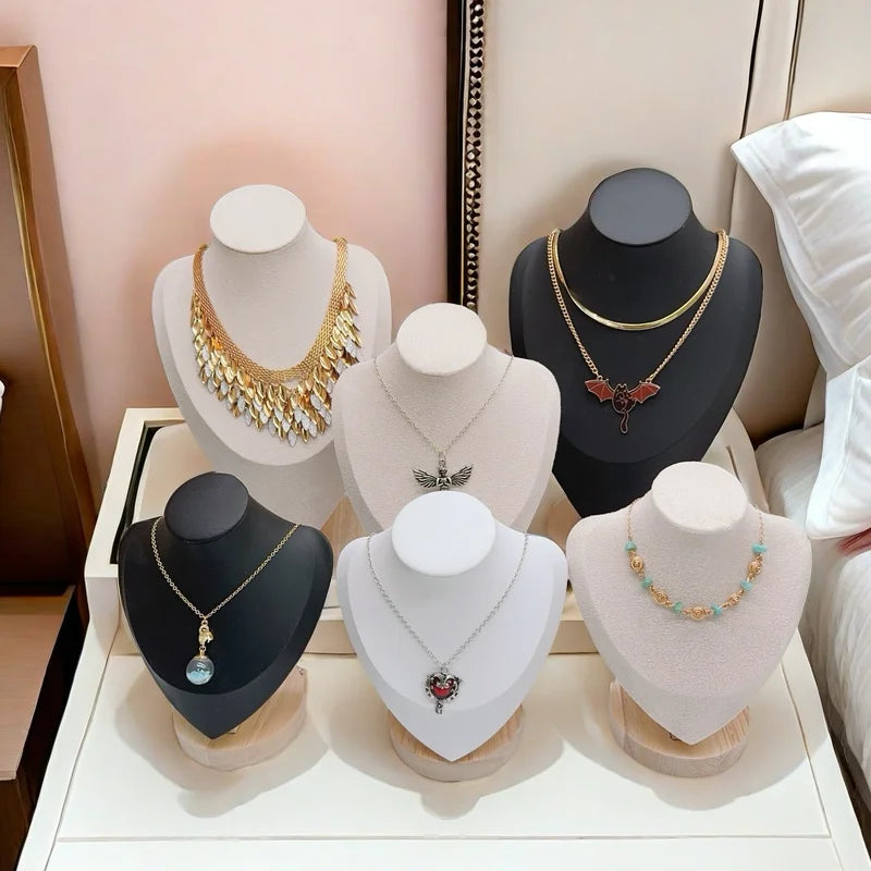 Présentoir Collier Buste Velours Bois