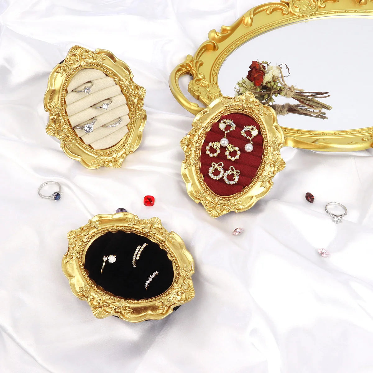Plateau Bague Velours Vintage Boucles