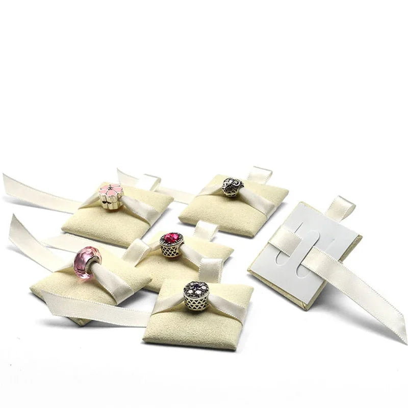 Plateau Bijoux Velours Perles Blanches