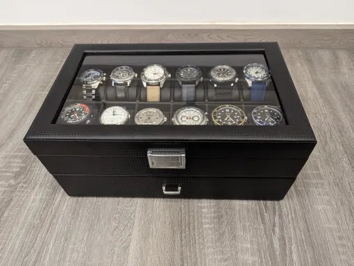 https://cdn.shopify.com/s/files/1/0793/1897/4808/files/boitenoir24montres.webp?v=1699698361