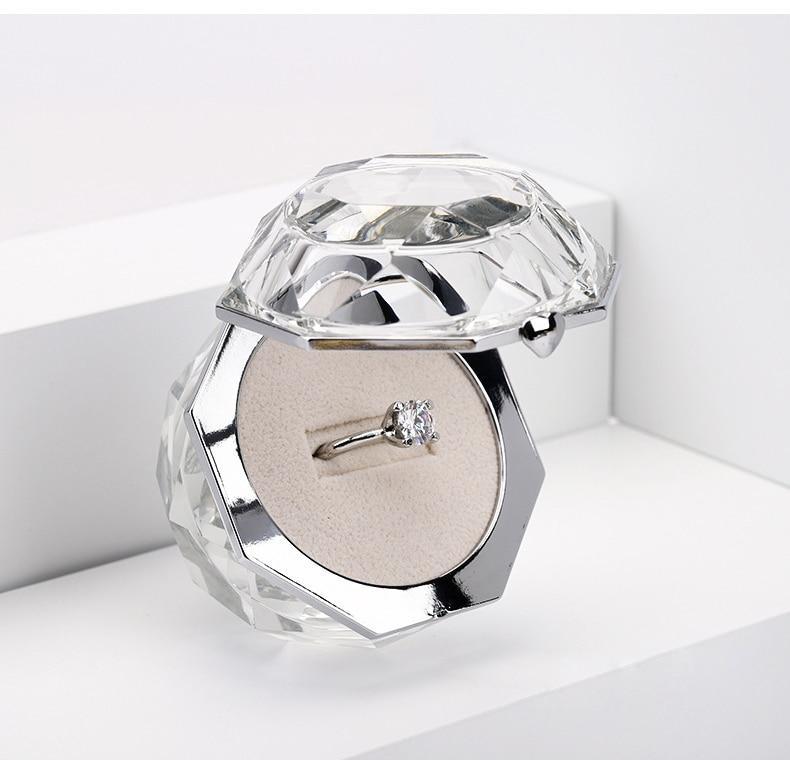 Boîte Bague Acrylique Velours Brillant Diamant