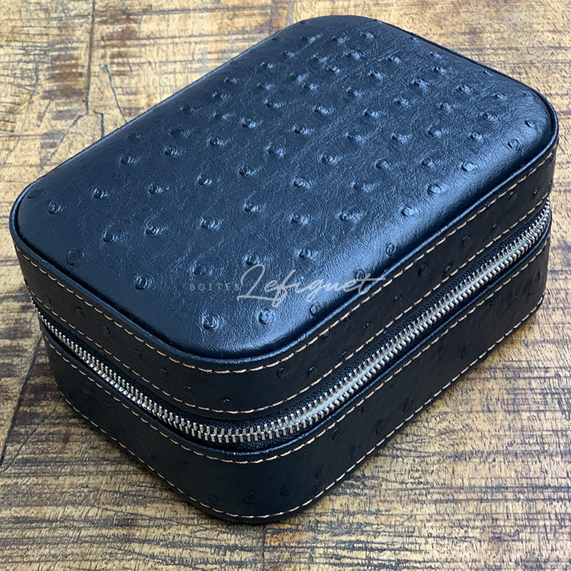 Étui montre voyage 2 places simili cuir autruche – couvercle zippé fermé, vue de dessus