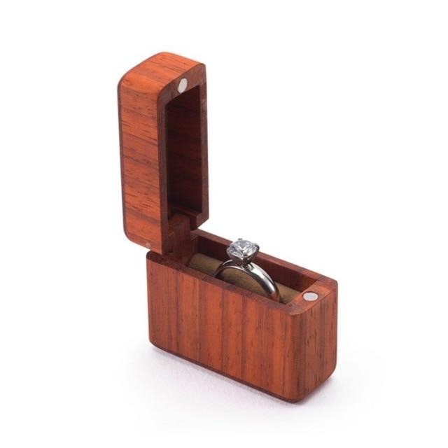 Écrin Bague Bois Naturel Velours Compact