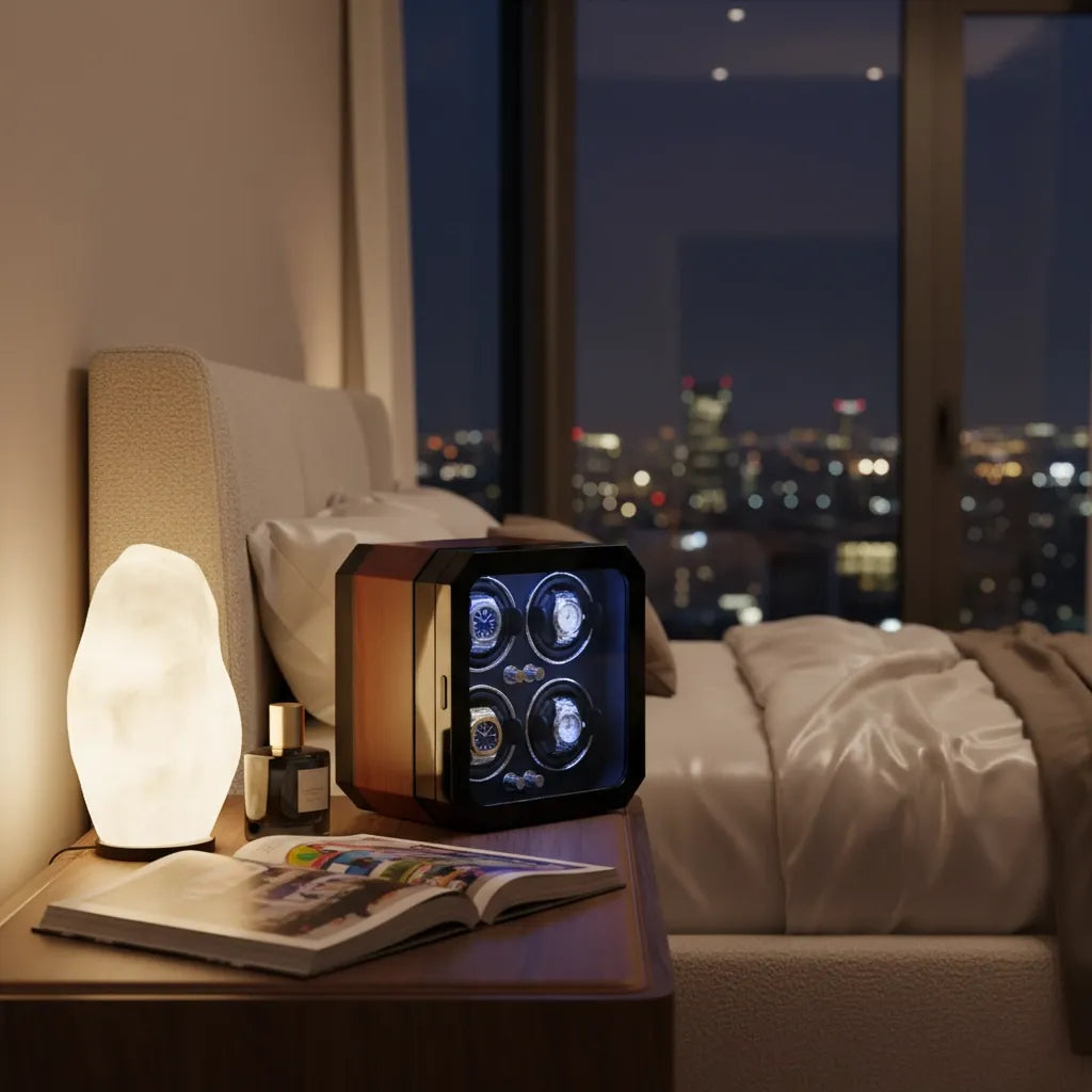 https://cdn.shopify.com/s/files/1/0774/4372/7708/files/remontoir-automatique-palisandre-4-montres-1-chambre.webp?v=1771000466