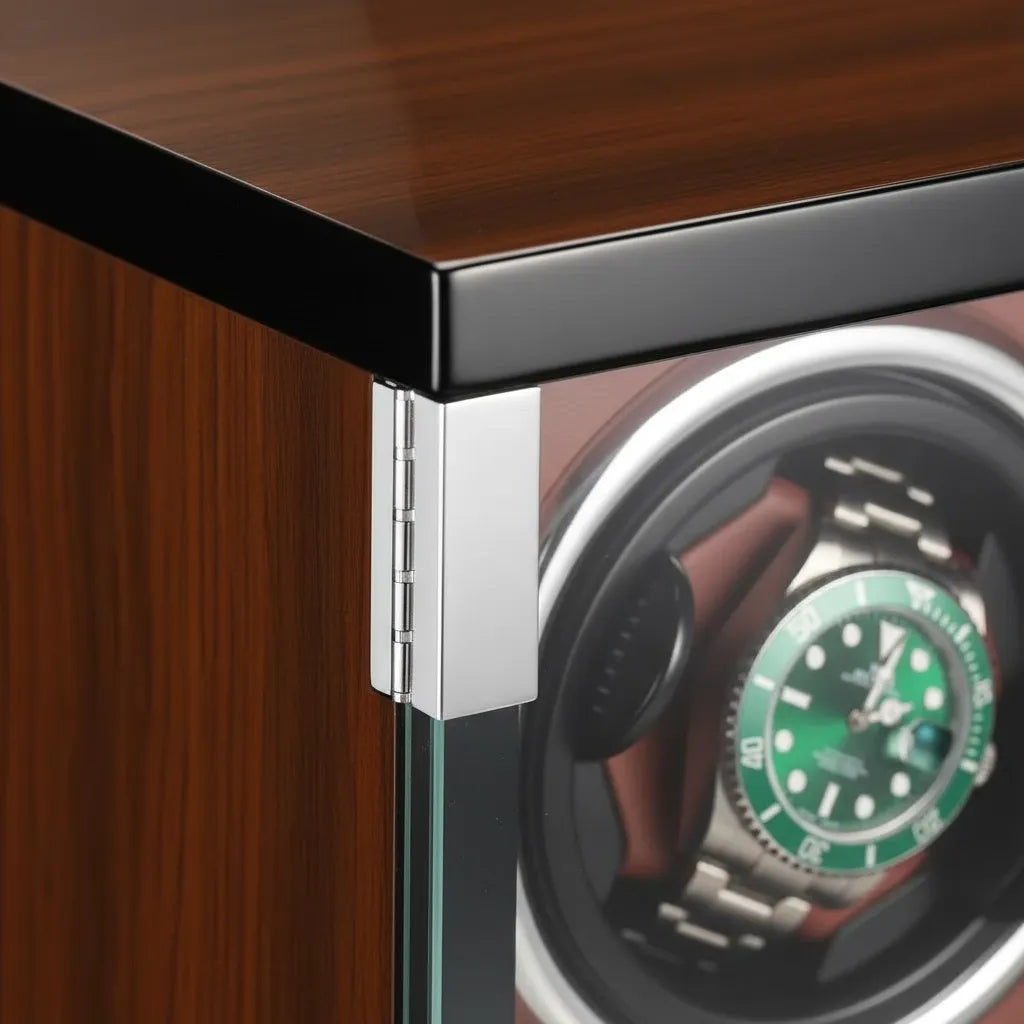 https://cdn.shopify.com/s/files/1/0774/4372/7708/files/remontoir-en-bois-ocrier-1-montre-1-finition.webp?v=1771000339