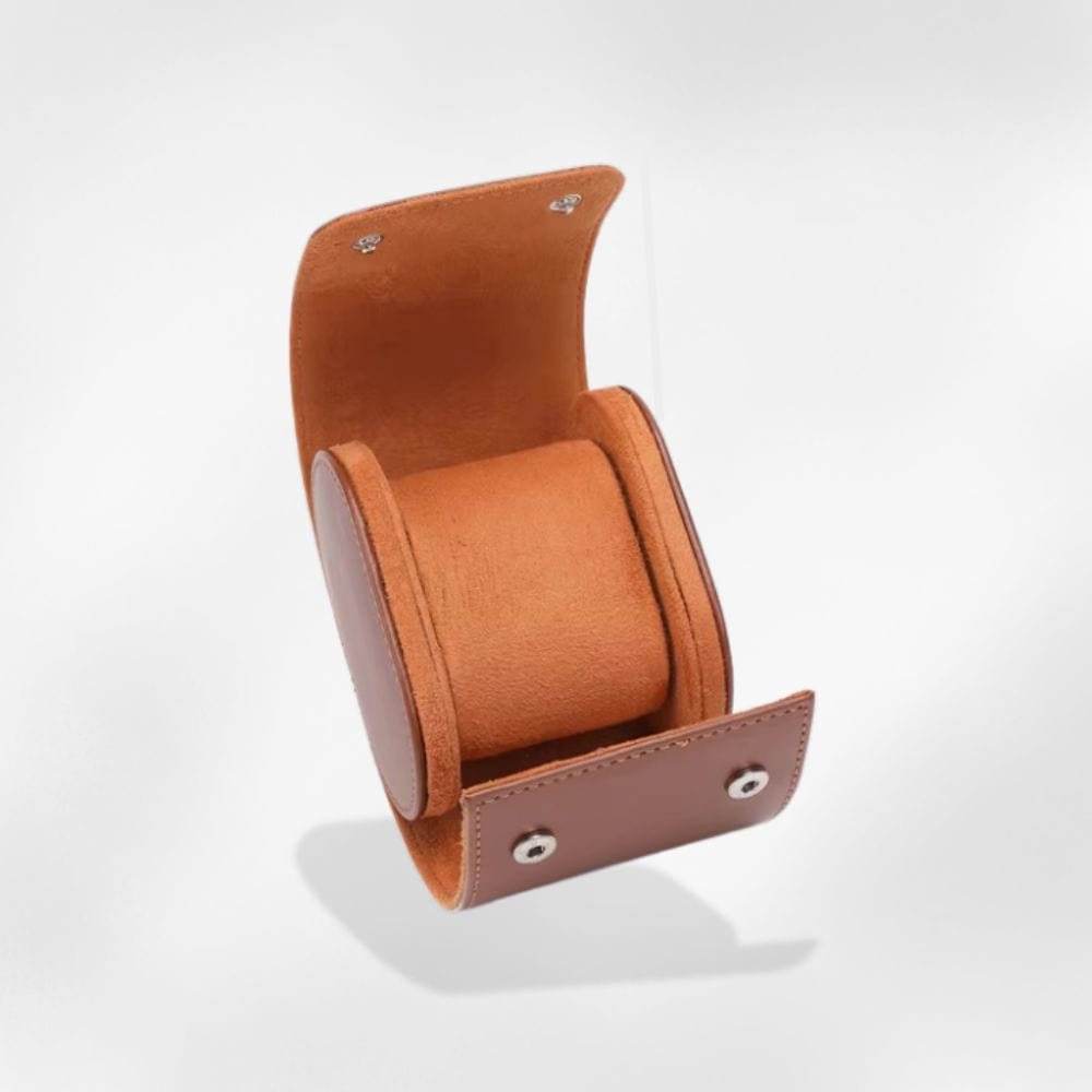 https://cdn.shopify.com/s/files/1/0889/8084/8989/files/royalcoffer-marron-boite-a-montre-br-individuelle-58571035803997.jpg?v=1727896522