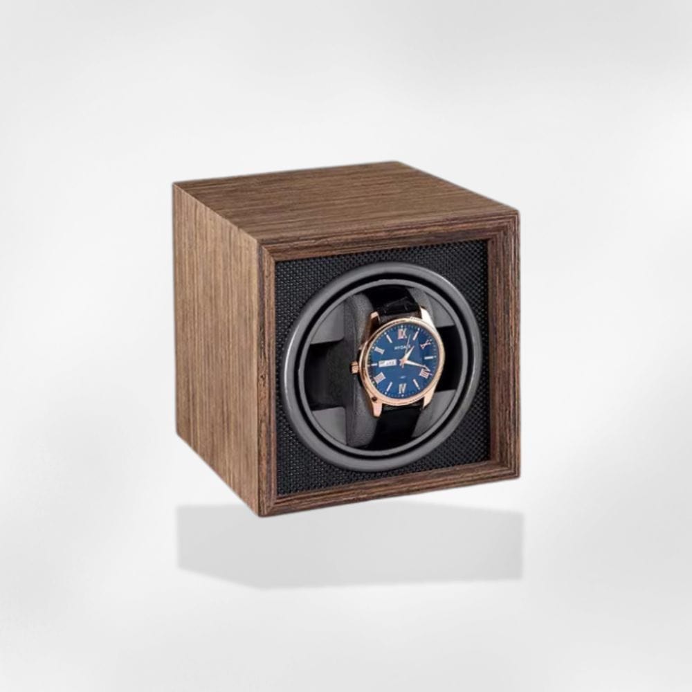 https://cdn.shopify.com/s/files/1/0889/8084/8989/files/royalcoffer-noir-boite-a-montre-br-remontoir-58571088036189.jpg?v=1727889491