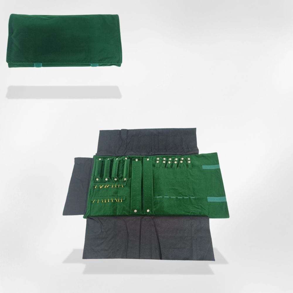 https://cdn.shopify.com/s/files/1/0889/8084/8989/files/royalcoffer-vert-boite-a-bijoux-br-tissu-71595725848925.jpg?v=1733069159