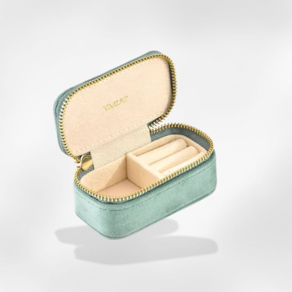 https://cdn.shopify.com/s/files/1/0889/8084/8989/files/royalcoffer-vert-clair-ecrin-a-bijoux-en-velours-58589084483933.jpg?v=1727897237