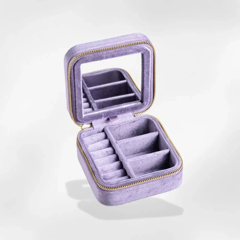 https://cdn.shopify.com/s/files/1/0889/8084/8989/files/royalcoffer-violet-petite-boite-a-bijoux-miroir-71800935973213.webp?v=1733936941
